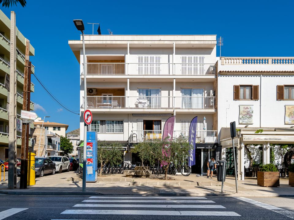 Apartment for sale in Port De Pollenca, Majorca € 230,000 Ref